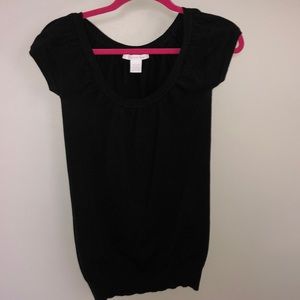 Short sleeve black sweater top